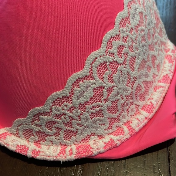 Women's Victoria’s Secret Perfect Coverage Lace Bra Lingerie 36D - Picture 3 of 16
